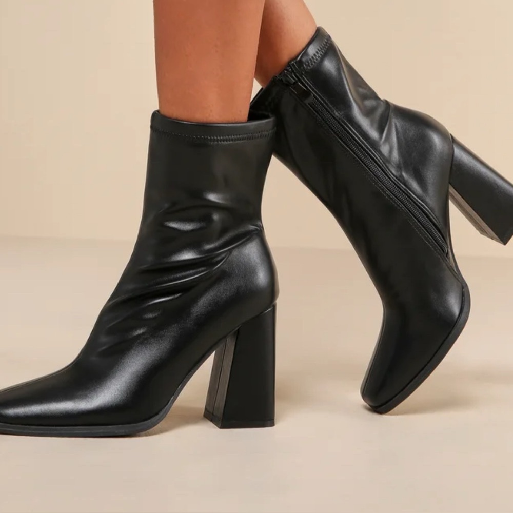Lulu's Sleek Black Heeled Boots